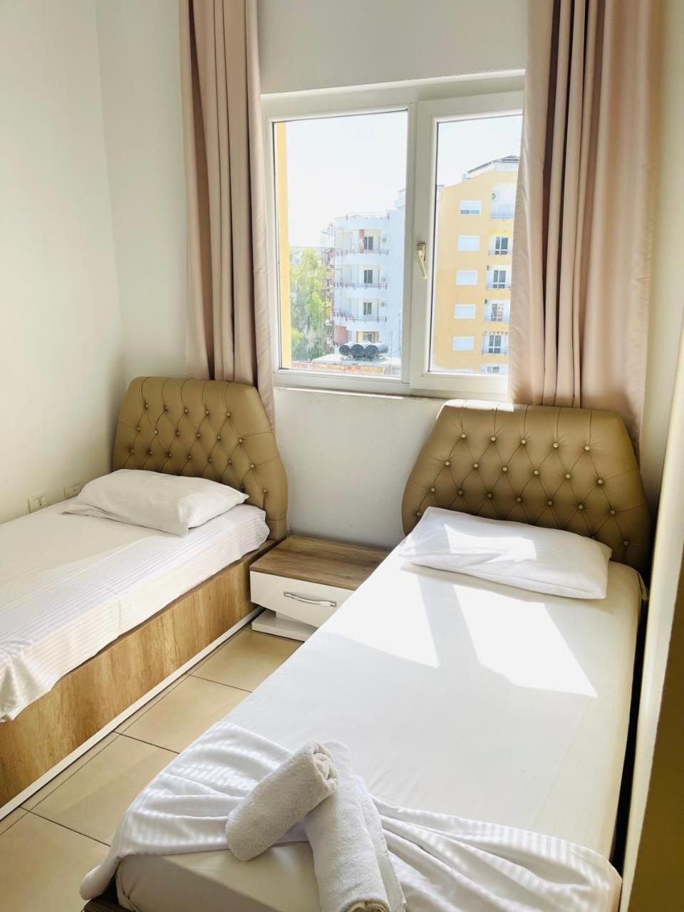 Hotel Princ Golem  Ngoại thất bức ảnh