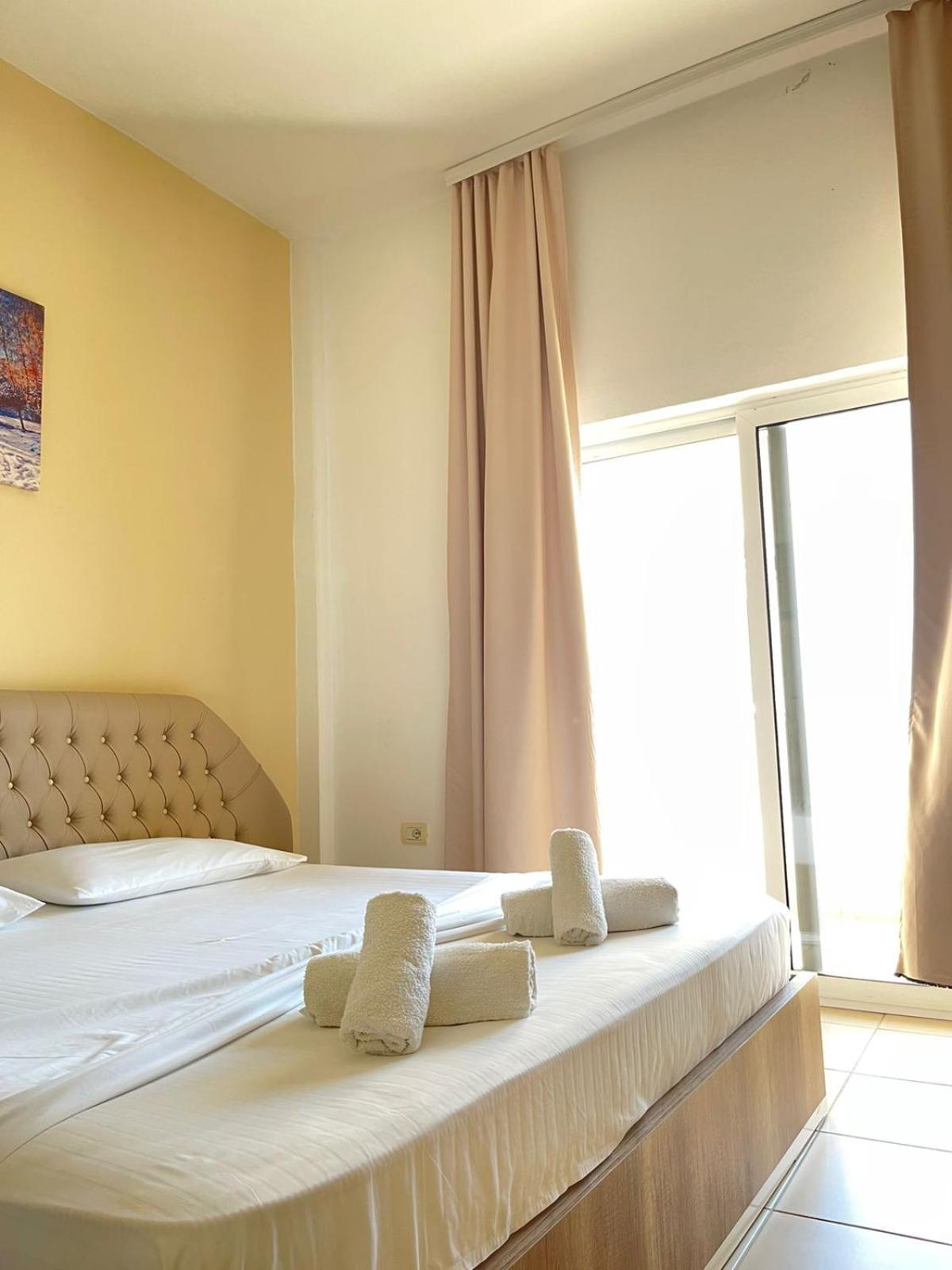 Hotel Princ Golem  Ngoại thất bức ảnh