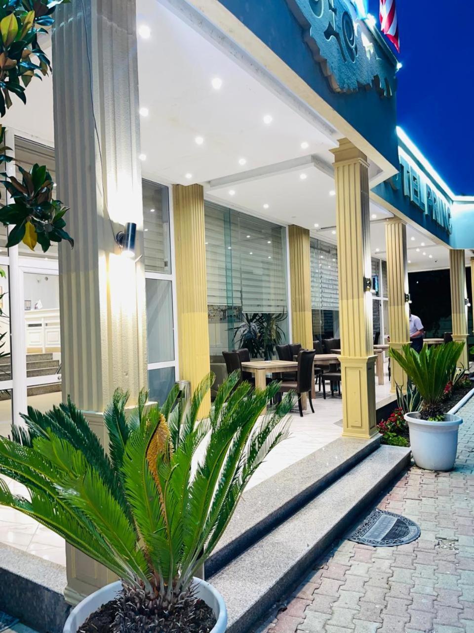 Hotel Princ Golem  Ngoại thất bức ảnh