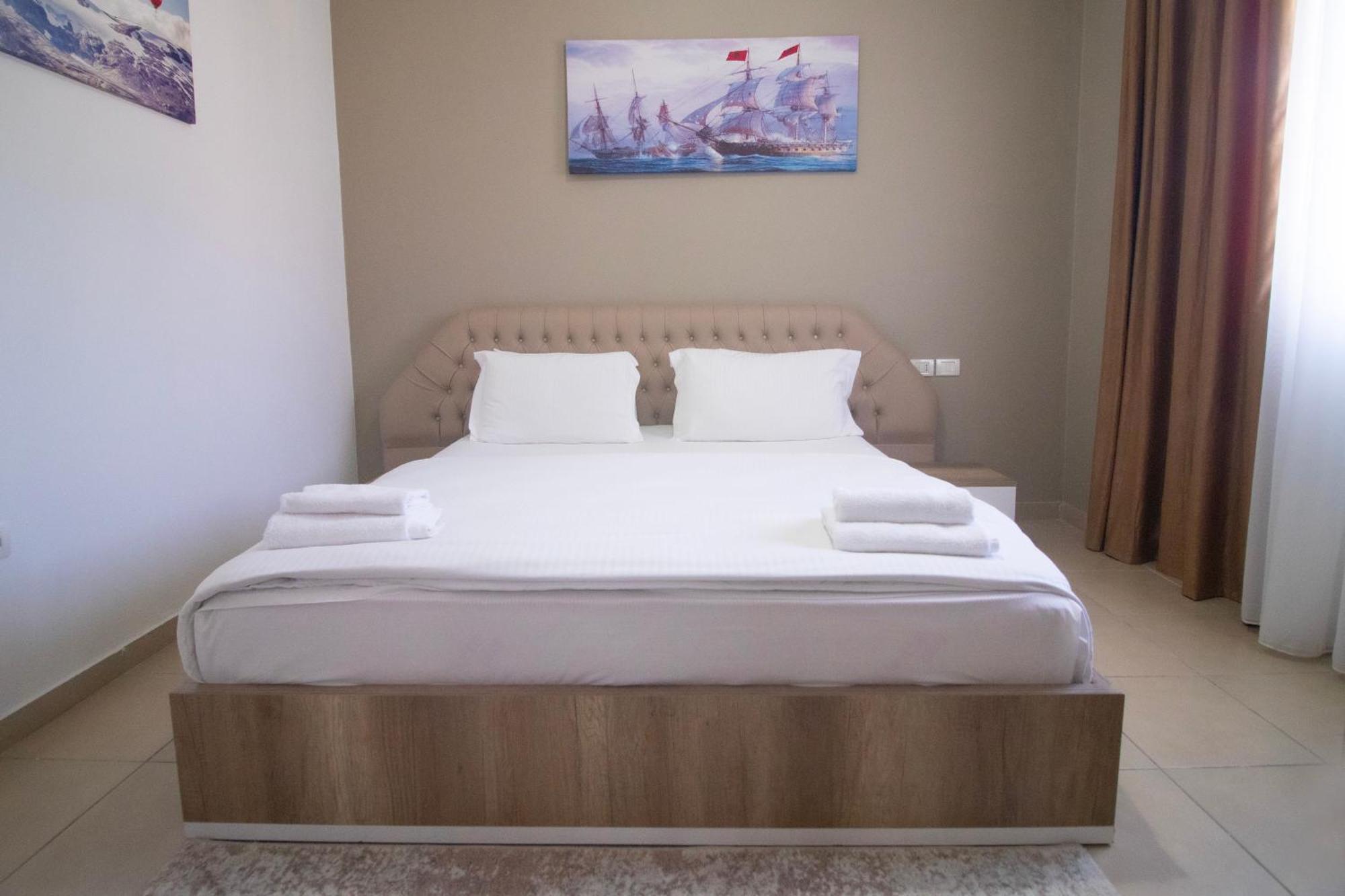 Hotel Princ Golem  Ngoại thất bức ảnh