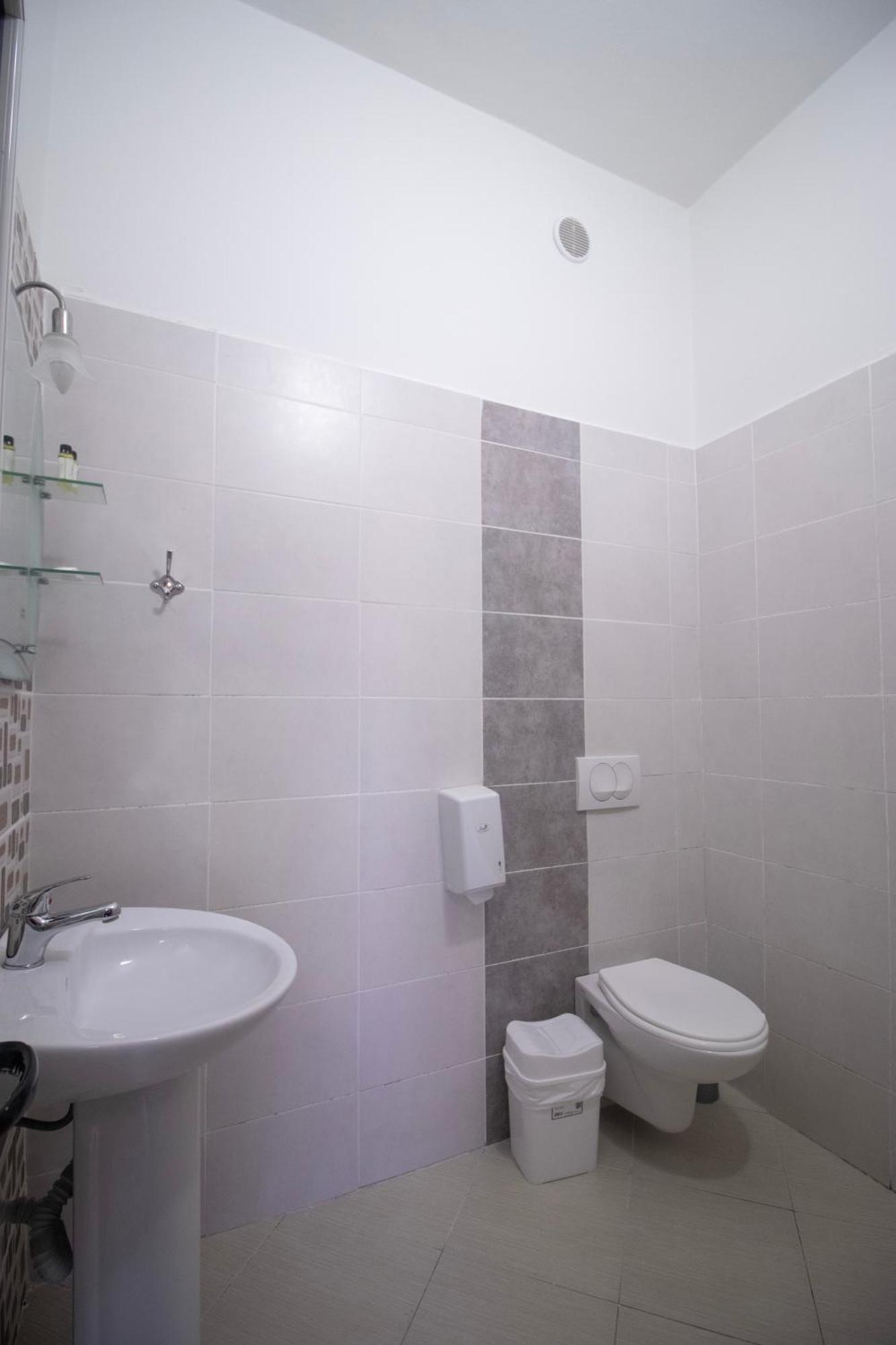 Hotel Princ Golem  Ngoại thất bức ảnh
