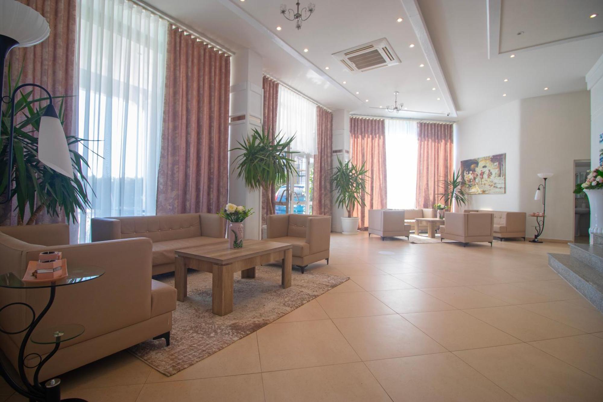 Hotel Princ Golem  Ngoại thất bức ảnh
