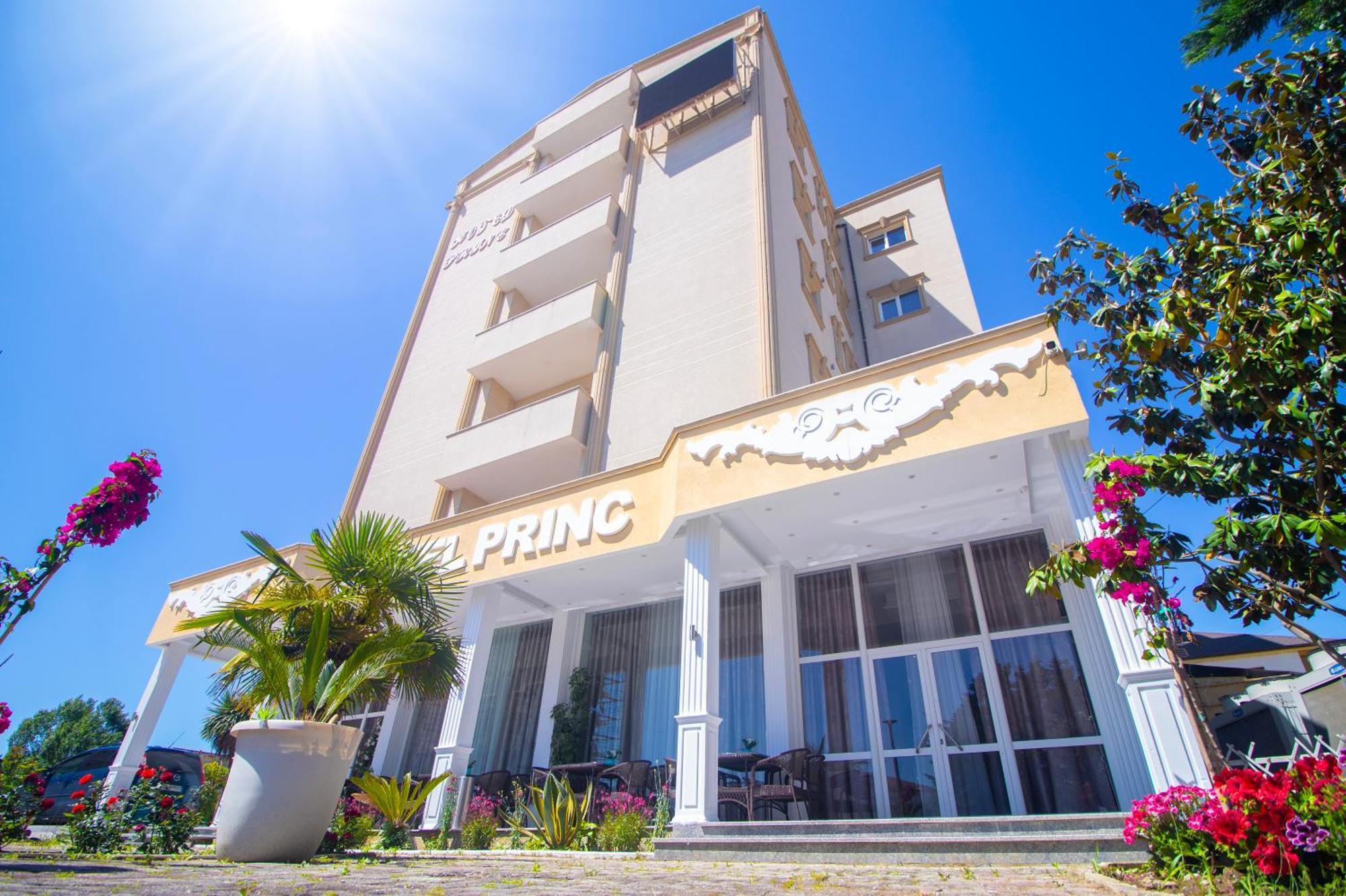 Hotel Princ Golem  Ngoại thất bức ảnh